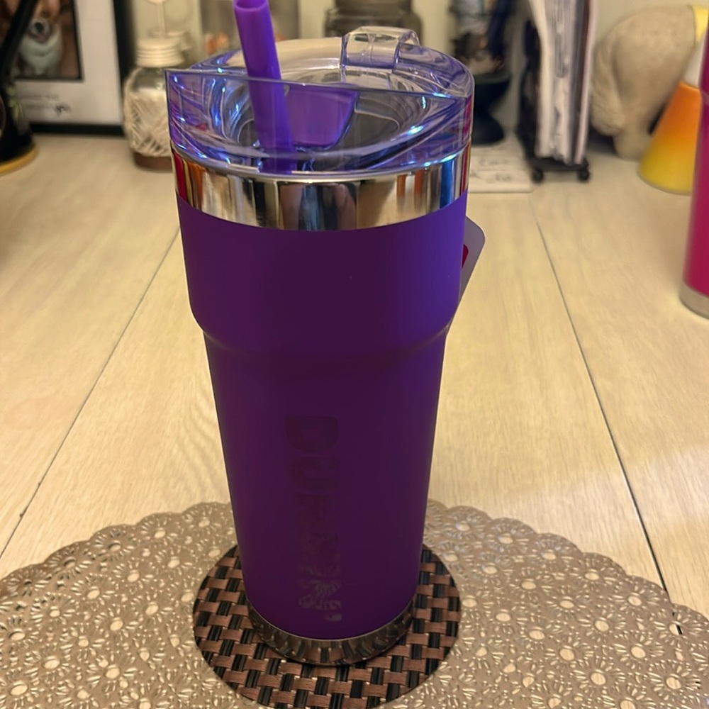 Dunkin’ Donuts 24oz Travel Tumbler